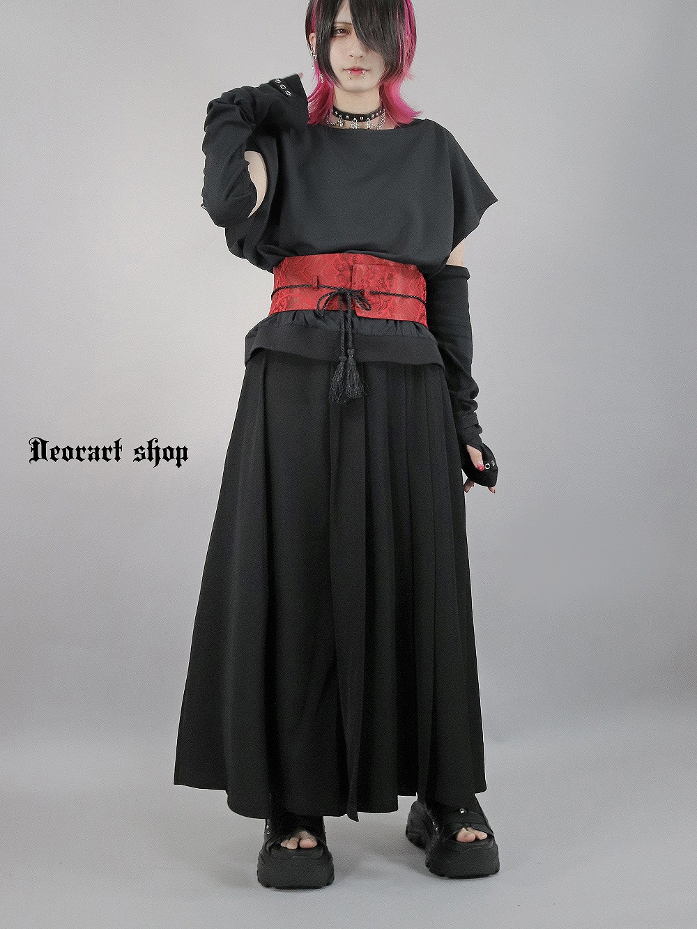 Deorart,ディオラート,モード,ゴシック,Tシャツ,ドレープ,普段使い,スペード,薔薇,裾絞り,地雷系,V系,ヴィジュアル系,大人,ファッション,衣装,メンズ,レディス,通販