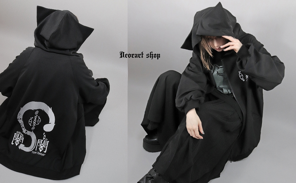 Deorart,ディオラート,地雷系,猫耳,ネコミミ,ケモミミ,パーカー,尻尾,猫柄,サイバー,サイバーパンク,妖怪,和装,ホラー,着物,振袖,闇,漢字,原宿系,ジャージ,V系,emo,punk,rock,harajyuku,メンズ,レディース,オーバーサイズ,大きいサイズ,ゴシック,モード,ファッション,服,通販