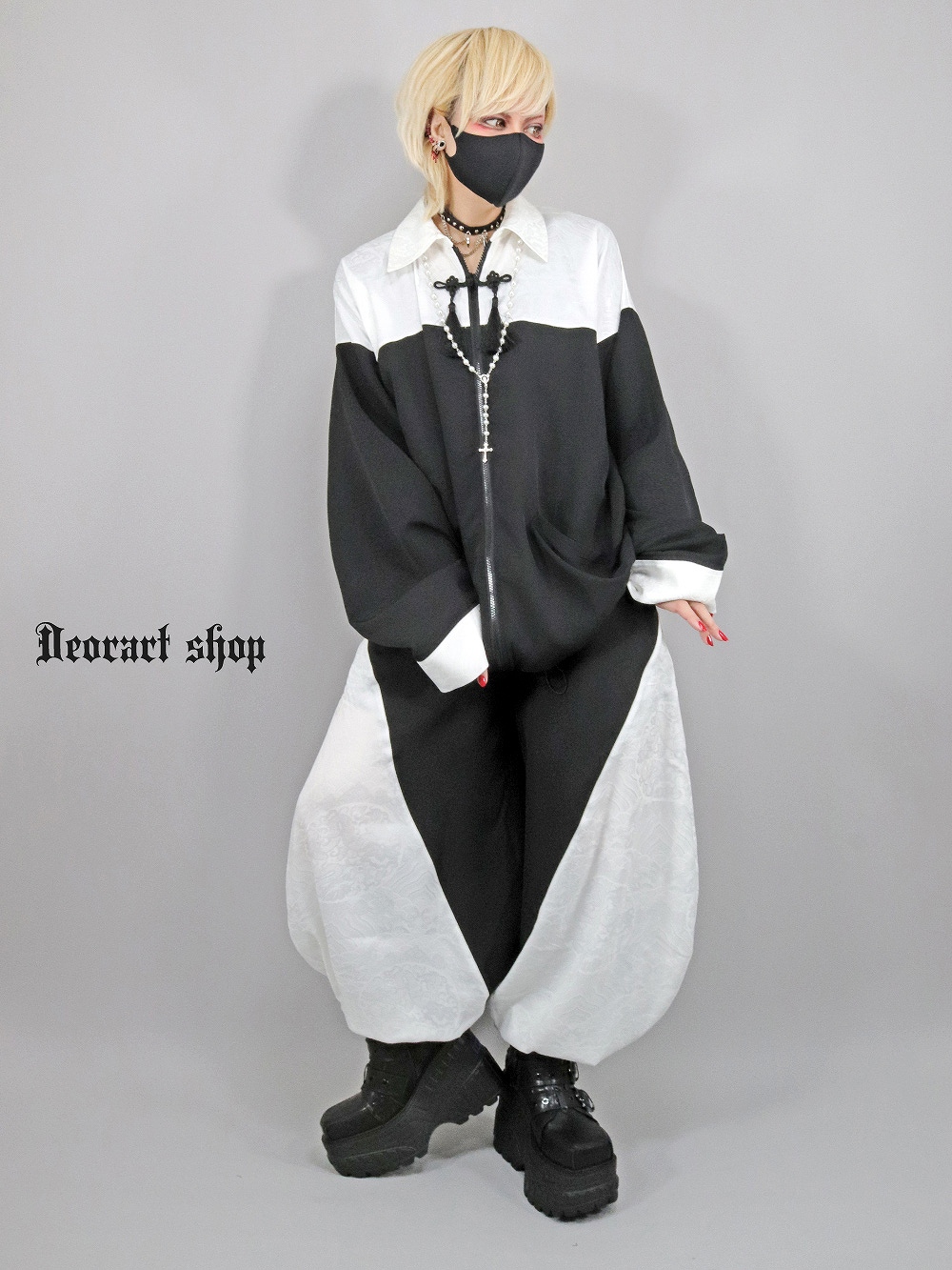 Deorart,ディオラート,モード,ゴシック,中華柄,新中式,チャイナコーデ,サイバー,セットアップ,パンツ,バルーンパンツ,カンフーパンツ,ランタンパンツ,ファッション,和装,妖怪,着物風,V系,ヴィジュアル系,大人,ライブ,ファッション,衣装,メンズ,レディス,通販,Vkei,anime,goth,emo,fashion,japan,kimono,Jrock