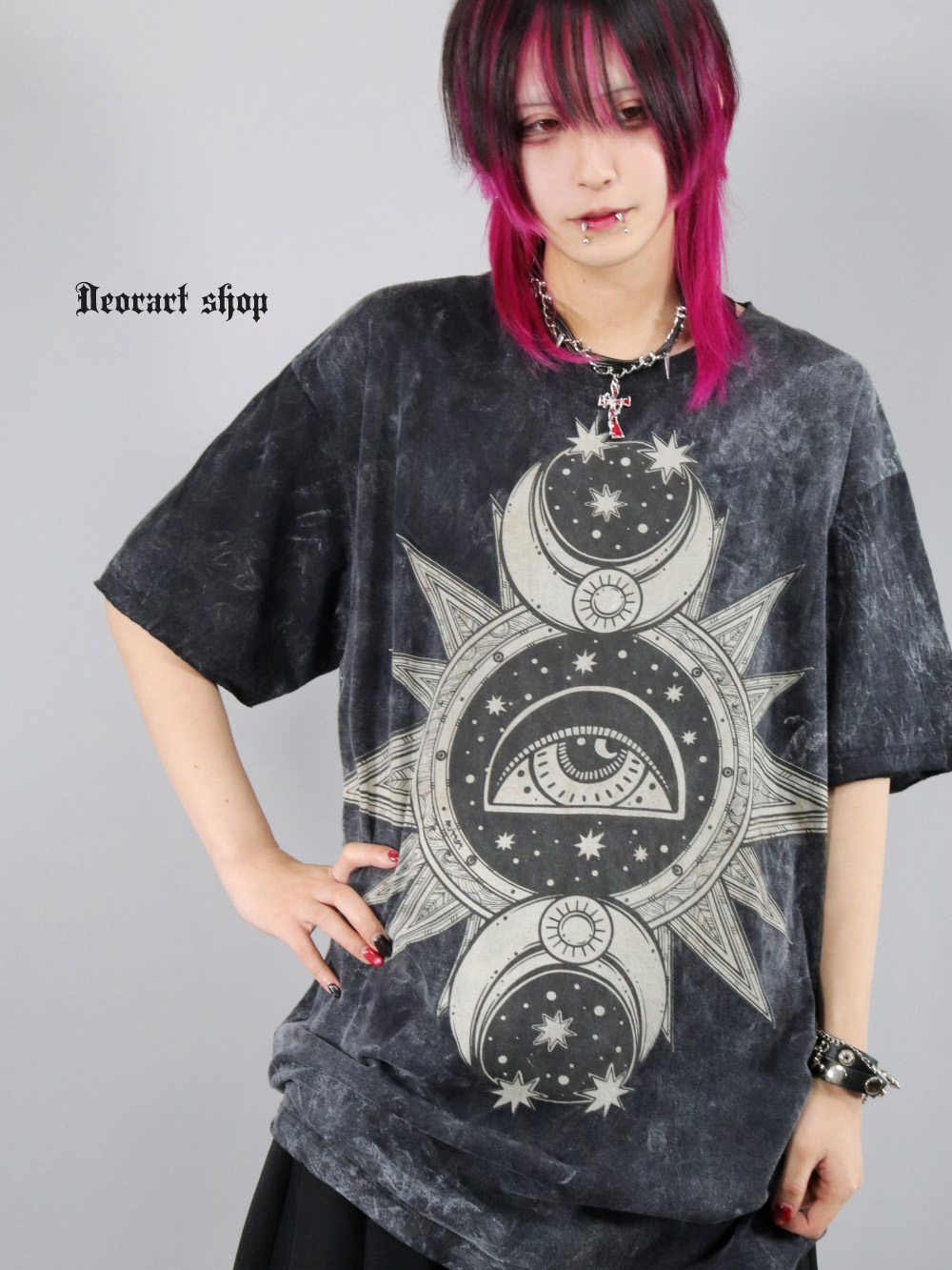 Deorart,ディオラート,通販,レトロ,Y2K,ファッション,Tシャツ,オーバーサイズ,BIGサイズ,古着,ヴィンテージ,日本未発売,サイバーポップ,サイバーファッション,ゴス,ゴシック,レトロゲーム,ピコピコ,平成レトロ,メンズ,レディス,V系,emo,punk,rock,harajyuku,大きいサイズ,モード,服