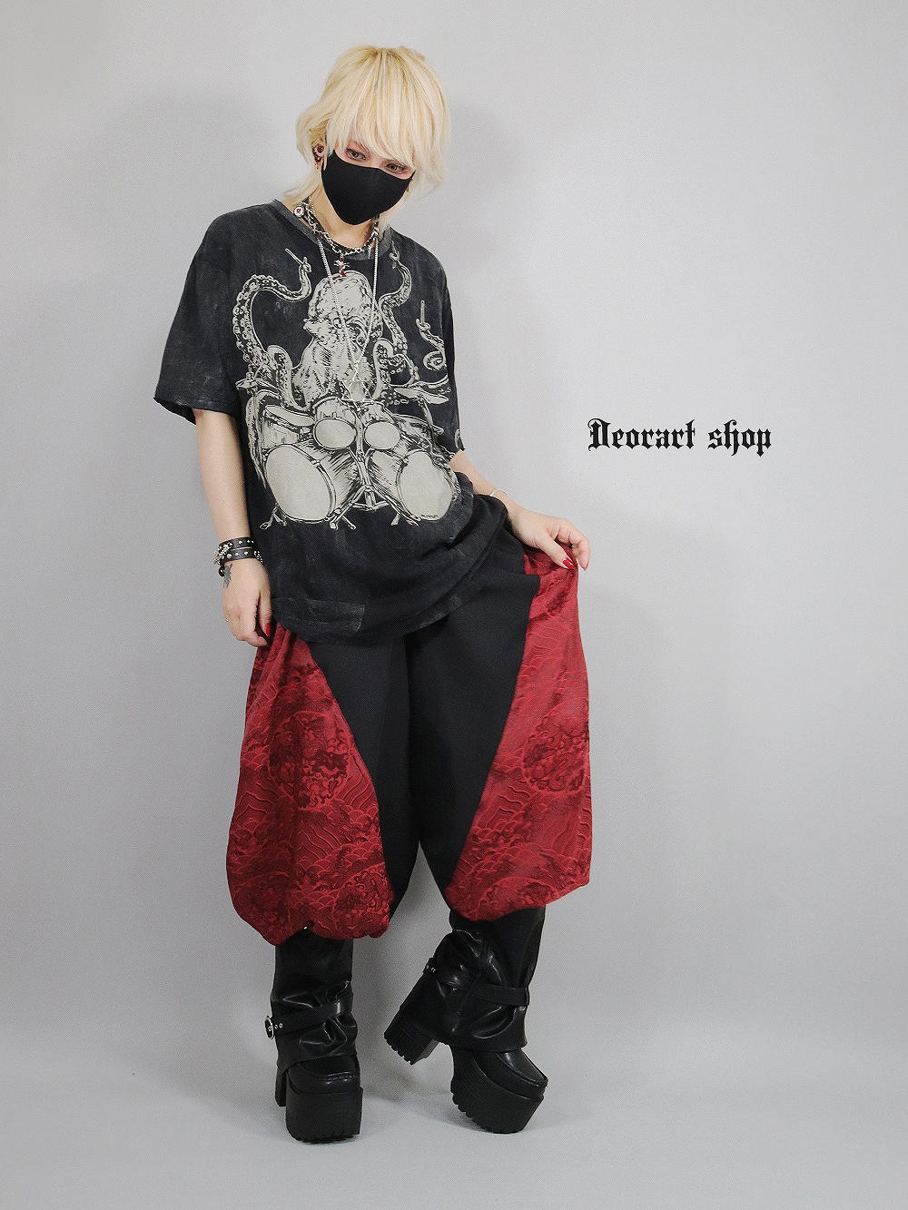 Deorart,ディオラート,通販,レトロ,Y2K,ファッション,Tシャツ,オーバーサイズ,BIGサイズ,古着,ヴィンテージ,日本未発売,サイバーポップ,サイバーファッション,ゴス,ゴシック,レトロゲーム,ピコピコ,平成レトロ,メンズ,レディス,V系,emo,punk,rock,harajyuku,大きいサイズ,モード,服