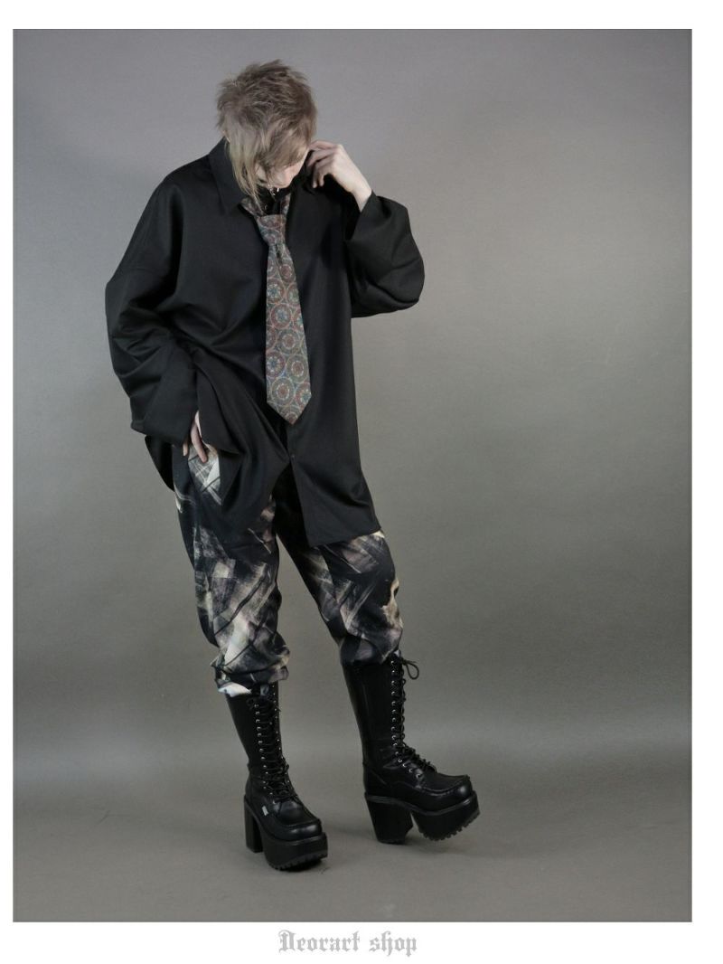 Deorart,ディオラート,モード,ゴスパン,ゴシック,オーバーサイズシャツ,可愛い,地雷系,ネクタイコーデ,ヴィジュアル系,バイカラー