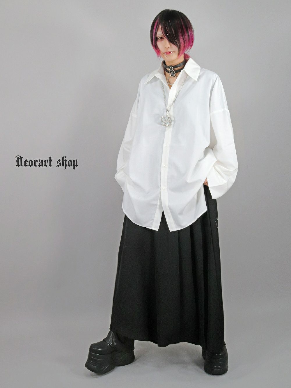 Deorart,ディオラート,モード,ゴスパン,ゴシック,オーバーサイズシャツ,可愛い,地雷系,ネクタイコーデ,ヴィジュアル系,バイカラー