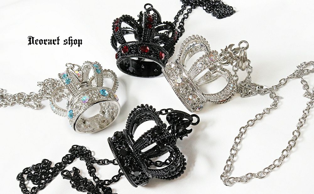 Deorart,ディオラート,王冠,クラウン,オーブ,大きい,ビッグ,ネックレス,大きい