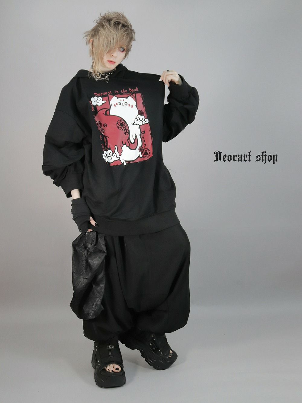 Deorart,ディオラート,地雷系,猫耳パーカー,ネコミミパーカー,白狐,九尾,和柄,妖怪,招き猫,ケモ耳,フード,V系,emo,punk,rock,原宿 ,ゴシック,モード,ファッション,服,通販