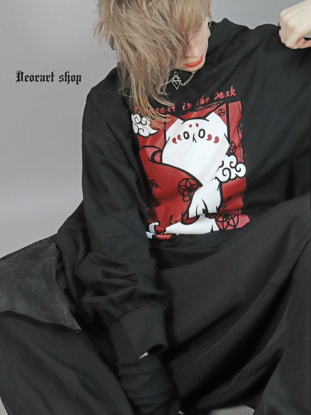 Deorart,ディオラート,地雷系,猫耳パーカー,ネコミミパーカー,白狐,九尾,和柄,妖怪,招き猫,ケモ耳,フード,V系,emo,punk,rock,原宿 ,ゴシック,モード,ファッション,服,通販