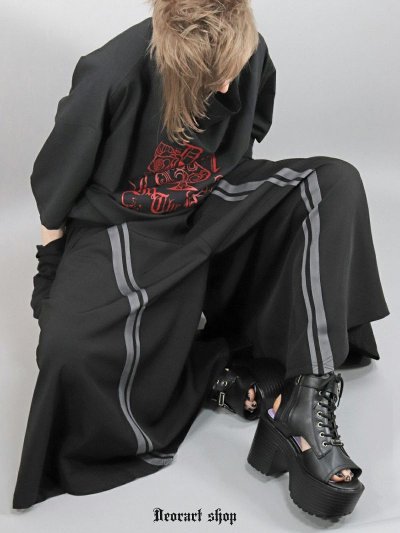 DRT2828 [ジャージ風 サイドライン] スカート風ワイドパンツ | Deorart