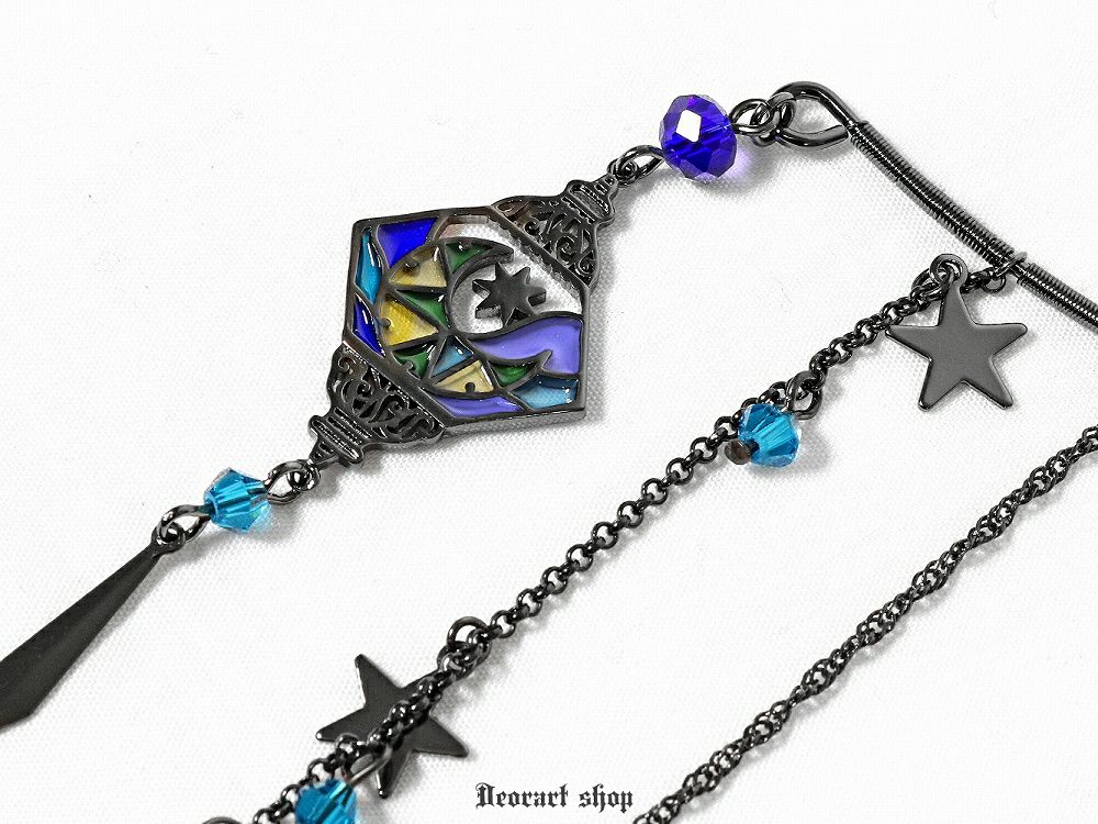 Deorart,ディオラート,イヤーフック,イヤリング,ゴシック,エスニック,ランタン,ステンドグラス風,月モチーフ,青,かわいい,ミステリアス,ゆれる,ロングタイプ,かっこいい,コスプレ,創作,サブカル系,