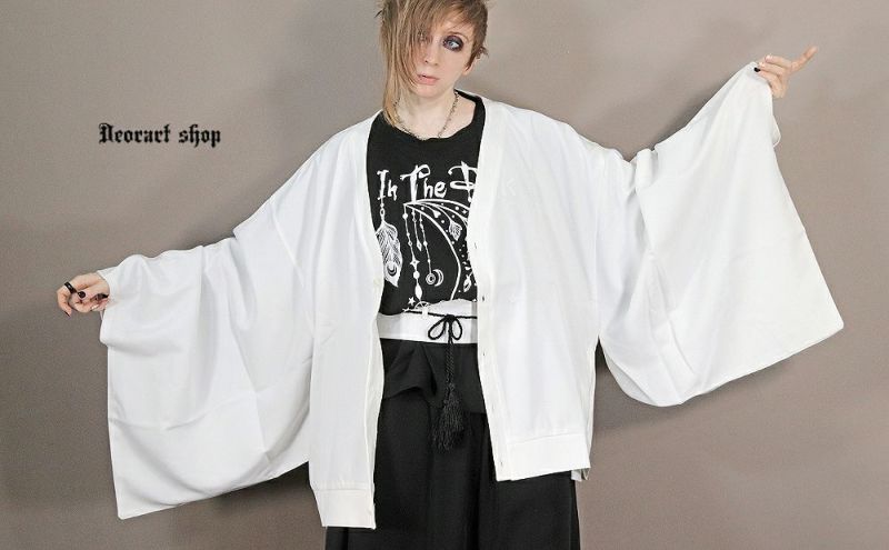 Deorart,ディオラート,モード,ゴシック,セットアップ,モノトーン,着物袖,振袖,和装セットアップ,カーディガン,羽織り,魔導士,魔法使い,ポンチョ,ワイド袖,新中式,チャイナ柄,ライブ,ファッション,衣装,メンズ,レディス,衣装,通販