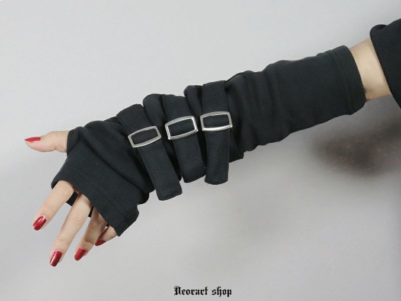 Deorart,ディオラート,アームカバー,日焼け対策,パンクファッション,V系ファッション,地雷系女子,地雷系男子,地雷系ファッション,量産型ファッション,コスプレ衣装,バンド衣装,ライブ衣装