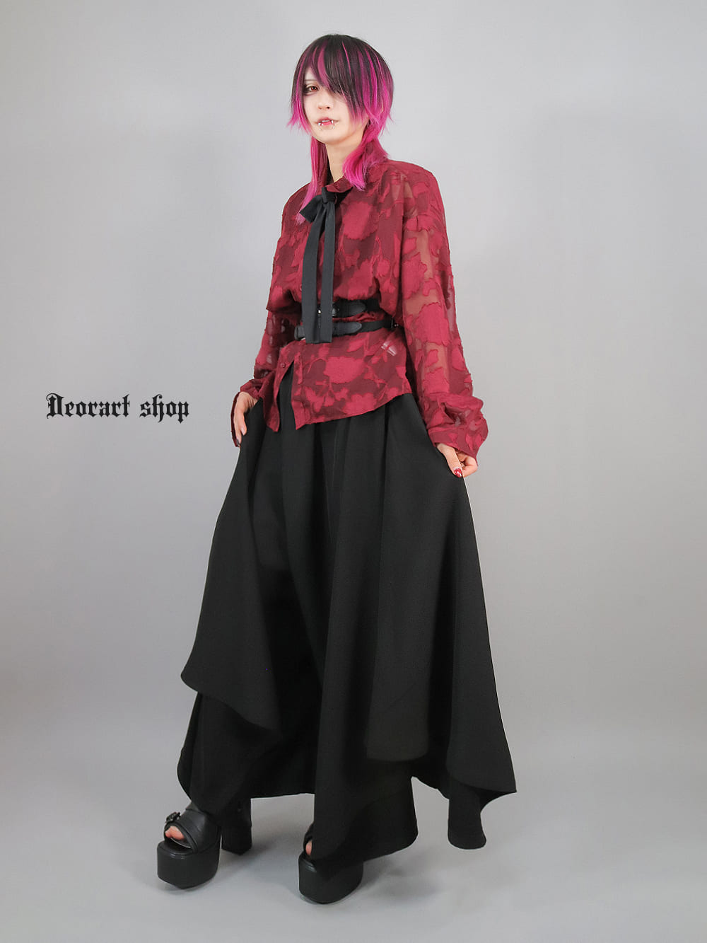 Deorart,ディオラート,透け,シアーシャツ,レース,ブラウス,かっこいい,奇麗,大人シャツ,大人ブラウス,ゴシックファッション,パンクファッション,地雷系男子,地雷系女子,通販,V系,ヴィジュアル系,ユニセックス