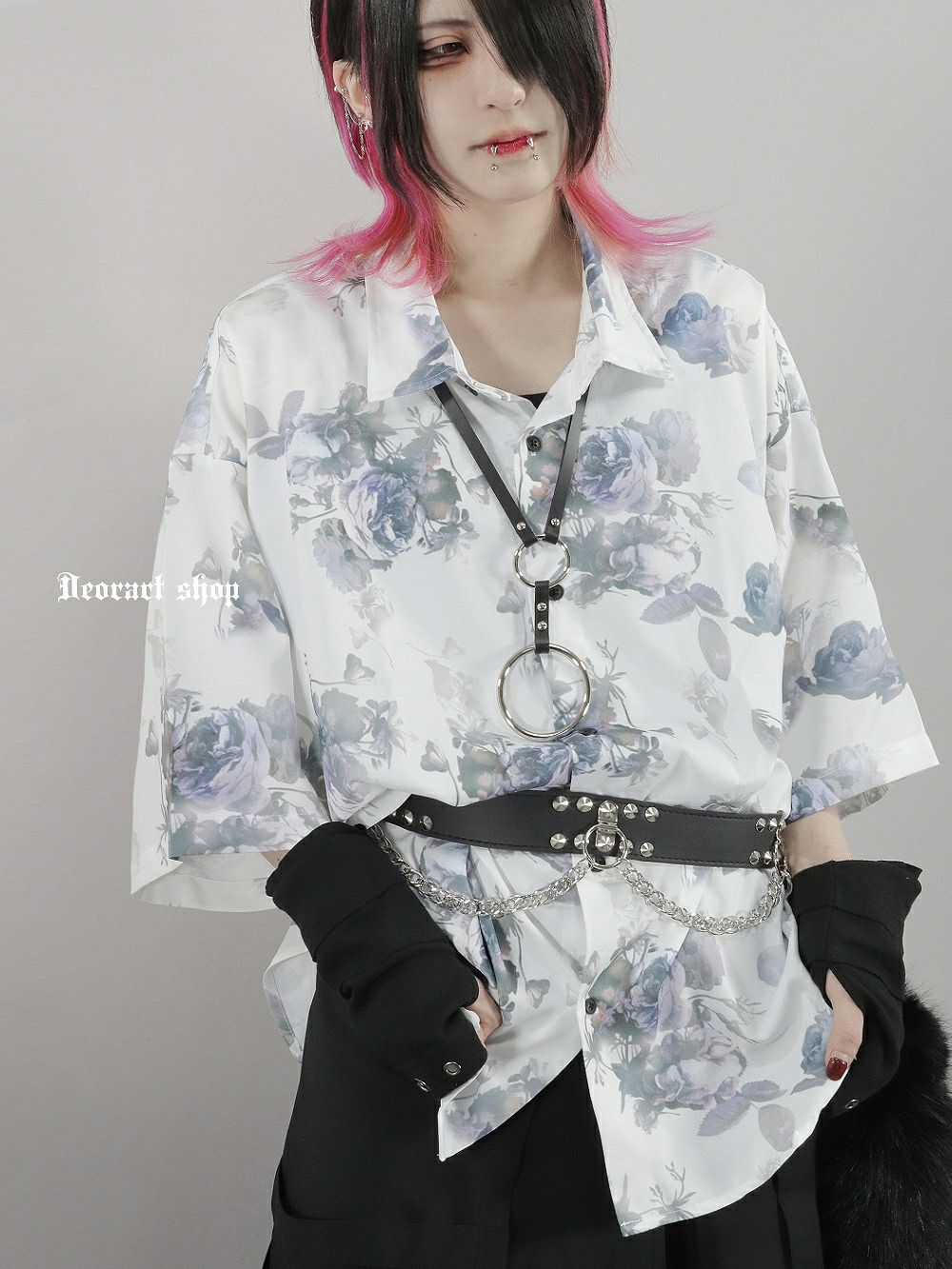 Deorart,ディオラート,総柄シャツ,V系シャツ,パーティ,ドレスアップ,ローズ柄,オーバーサイズ,薔薇,花柄,メンズ,レディス,おしゃれ,カッコイイ,地雷系,ホスト,ライブ衣装,通販