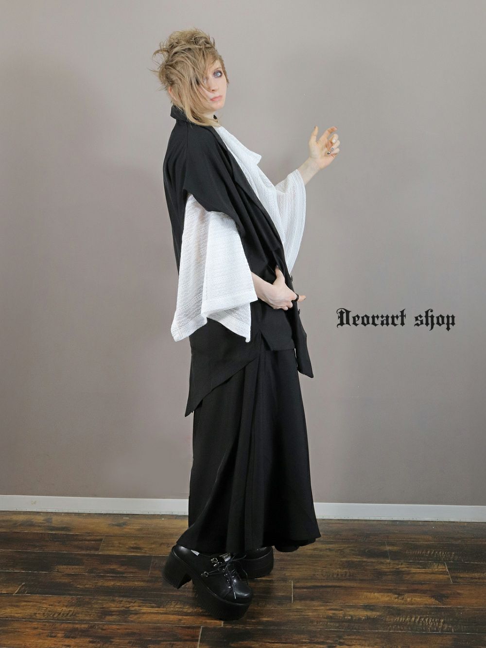 Deorart,ディオラート,モード,ゴシック,和ゴス,着物袖,振袖,シアー,レース着物,和装,普段使い,カーディガン,羽織り,新中式,地雷系,ゴスロリ,ファッション,衣装,メンズ,レディス,衣装,通販