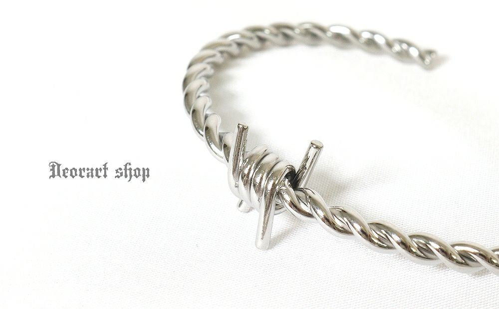 Deorart,ディオラート,有刺鉄線,スタッズ,バングル,腕輪,重ね付け,V系,ヴィジュアル系,サブカル,ファッション,連結,アーマーリング,メンズ,レディス ,emo,Vrock,kimono,anime,fashion