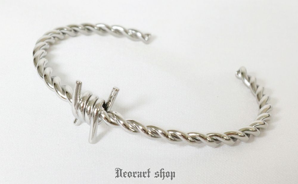 Deorart,ディオラート,有刺鉄線,スタッズ,バングル,腕輪,重ね付け,V系,ヴィジュアル系,サブカル,ファッション,連結,アーマーリング,メンズ,レディス ,emo,Vrock,kimono,anime,fashion