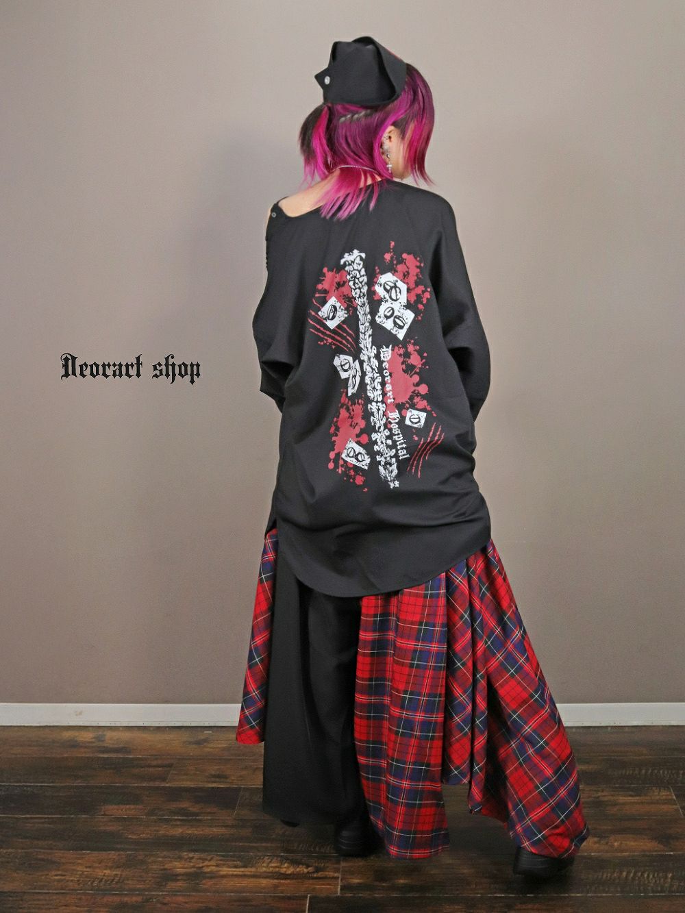 Deorart,ディオラート,ナースキャップ,病院風コーデ,血まみれ,包帯,ナースコーデ,ドクター,注射器,聴診器,プリント,医者,白衣,マッドサイエンティスト,コスプレ,ゴスロリ,通販,地雷系,ハロウィン,衣装,バンド,コンカフェ,V系,ヴィジュアル系,男,メンズ,レディース,ファッション,mad scientist,emo,fashion