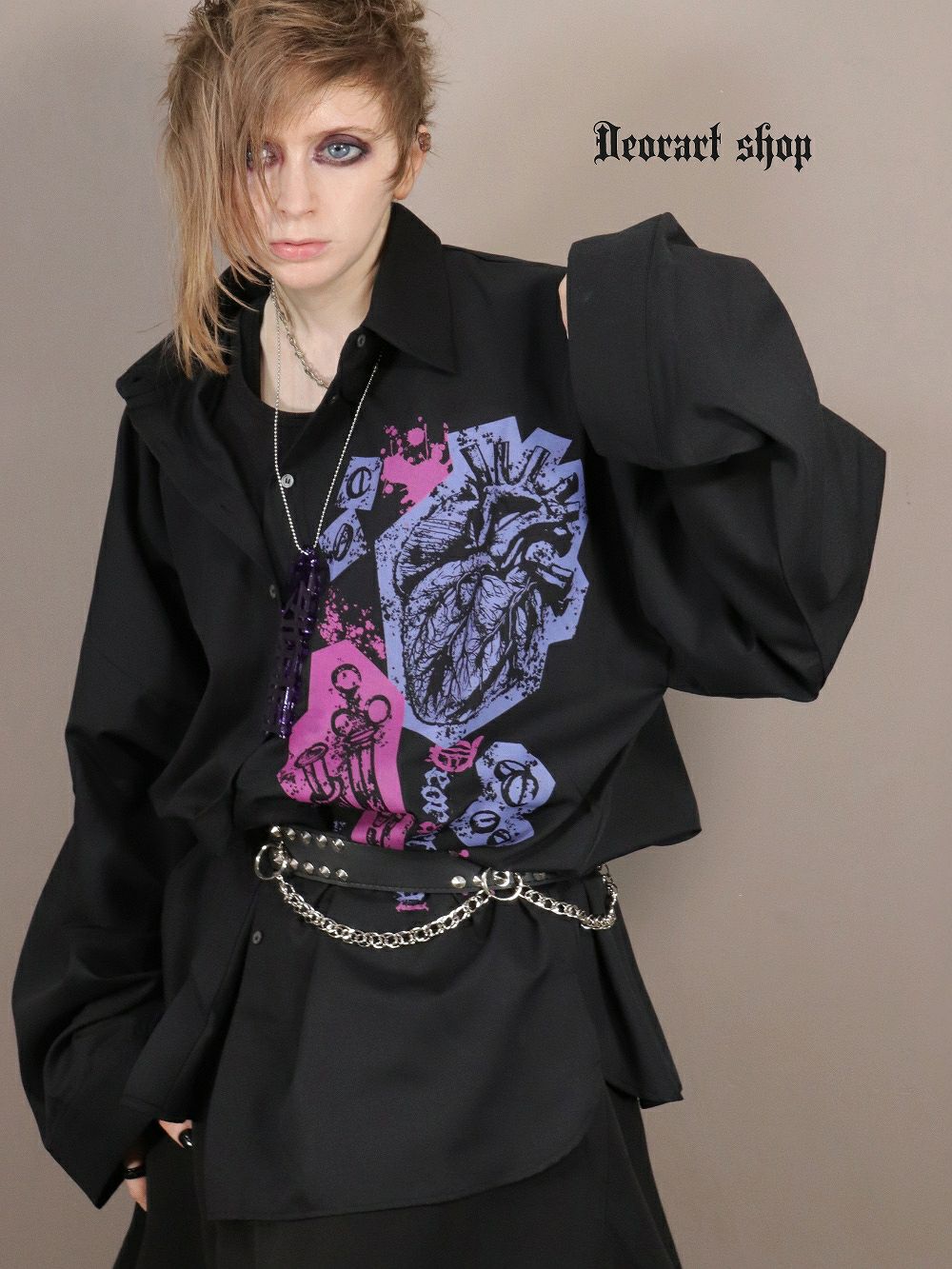 Deorart,ディオラート,病院風コーデ,血まみれ,包帯,ナースコーデ,ドクター,注射器,聴診器,プリント,医者,白衣,マッドサイエンティスト,ホラー,コスプレ,ゴスロリ,通販,地雷系,ハロウィン,衣装,バンド,コンカフェ,V系,ヴィジュアル系,男,メンズ,レディース,ファッション,mad scientist,emo,fashion