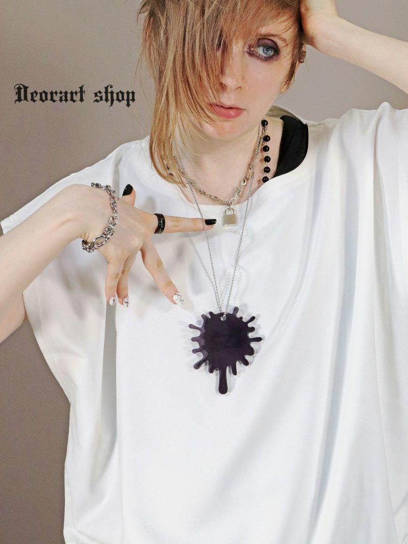 Deorart,ディオラート,アクリル,ゴシック,ホラー,スプラッシュ,血しぶき,アクリル,大きめ,モチーフ,ネックレス,病みかわ,V系,ヴィジュアル系,ゴスロリ,原宿系,ファッション,ギフト,メンズ,レディス,アクセサリー