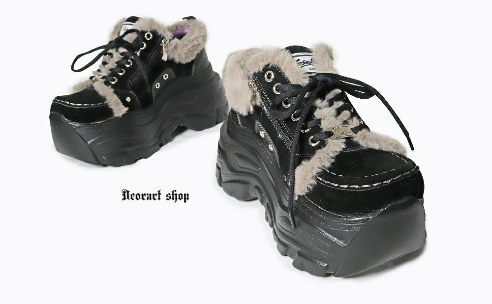Deorart,ディオラート,通販,ファー,スニーカー,シューズ,厚底ブーツ,ショートブーツ,かっこいい,かわいい,レディース,ゴシックファッション,V系ファッション,地雷系女子,地雷系男子,歩きやすい,疲れにくい
