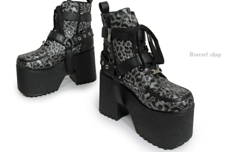 Deorart,ディオラート,通販,靴,ブーツ,厚底ブーツ,ヒョウ柄,レオパード柄,豹柄,かっこいい,かわいい,レディースファッション,メンズファッション,原宿系ファッション,V系ファッション,サブカル系ファッション,地雷系ファッション,20代,30代,40代
