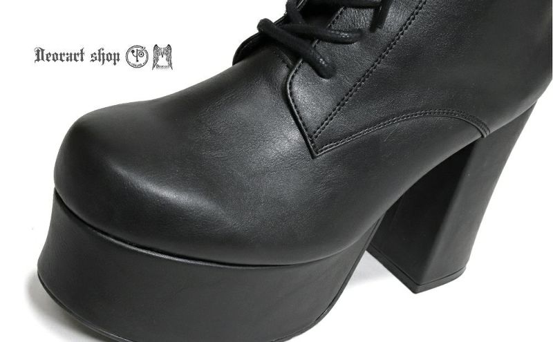 Deorart,ディオラート,厚底ブーツ,黒,ブーツ,原宿系ファッション,ベルト付,通販,20代,30代,40代,V系ファッション,秋冬,レディース,メンズ