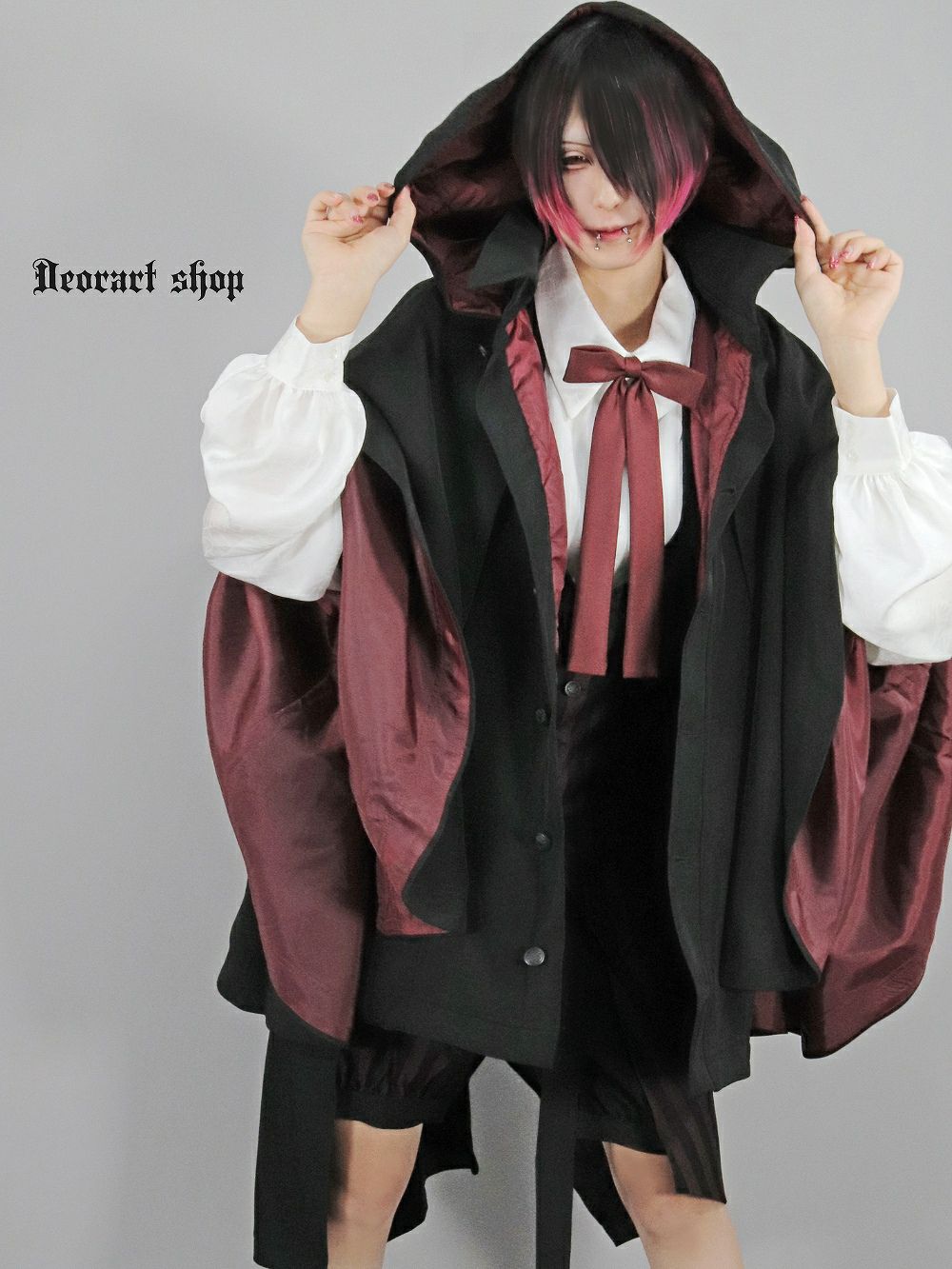 Deorart,ディオラート,V系,ストライプ,ホラー,地雷系,執事風ギャルソン,マント,ベスト,ジレ,中世,王子,セットアップ,V系,ヴィジュアル系,コーデ,ホスト,コンカフェ,ライブ,ファッション,ダンス衣装,メンズ,レディス,男装