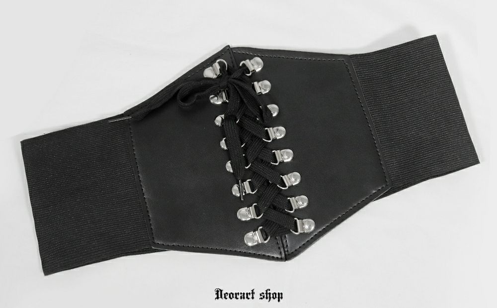 Deorart,ディオラート,モード,ゴシック,ゴスロリ,Y2K,ベルト,太ベルト,コルセット,伸びる,苦しくない,ロリータ,地雷系,バックル,拘束,首輪,人間,ライブ,ファッション,衣装,メンズ,レディス,通販